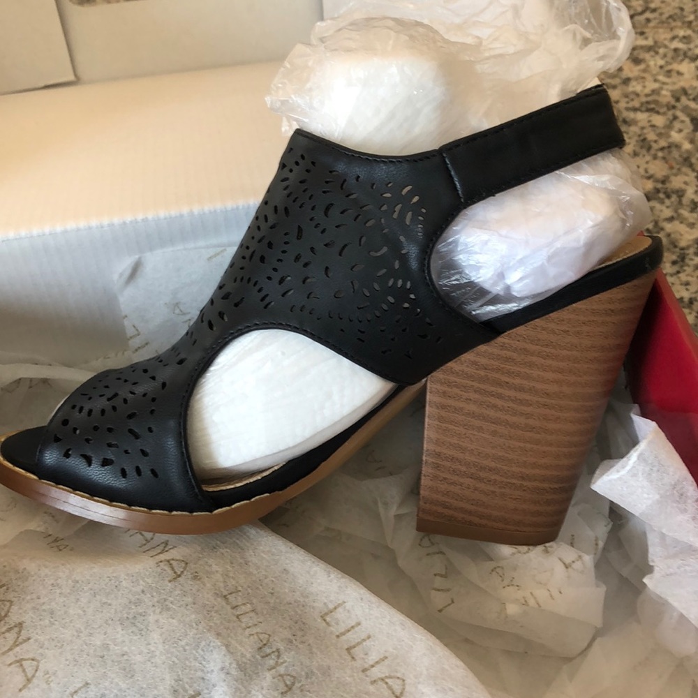 Black Sandals